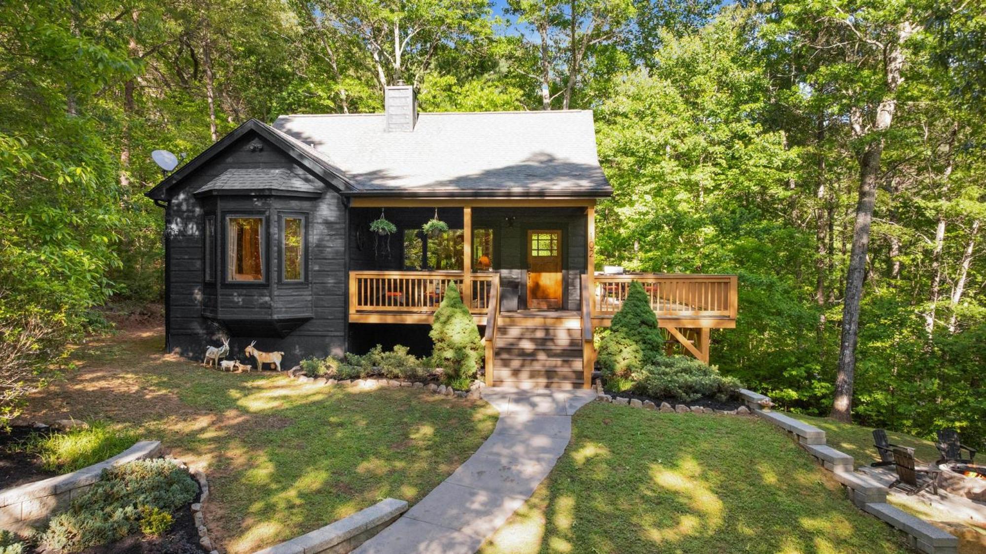 Lux Mtn Cabin - Hot Tub, Fire Pit, Game Room Franklin Exterior foto