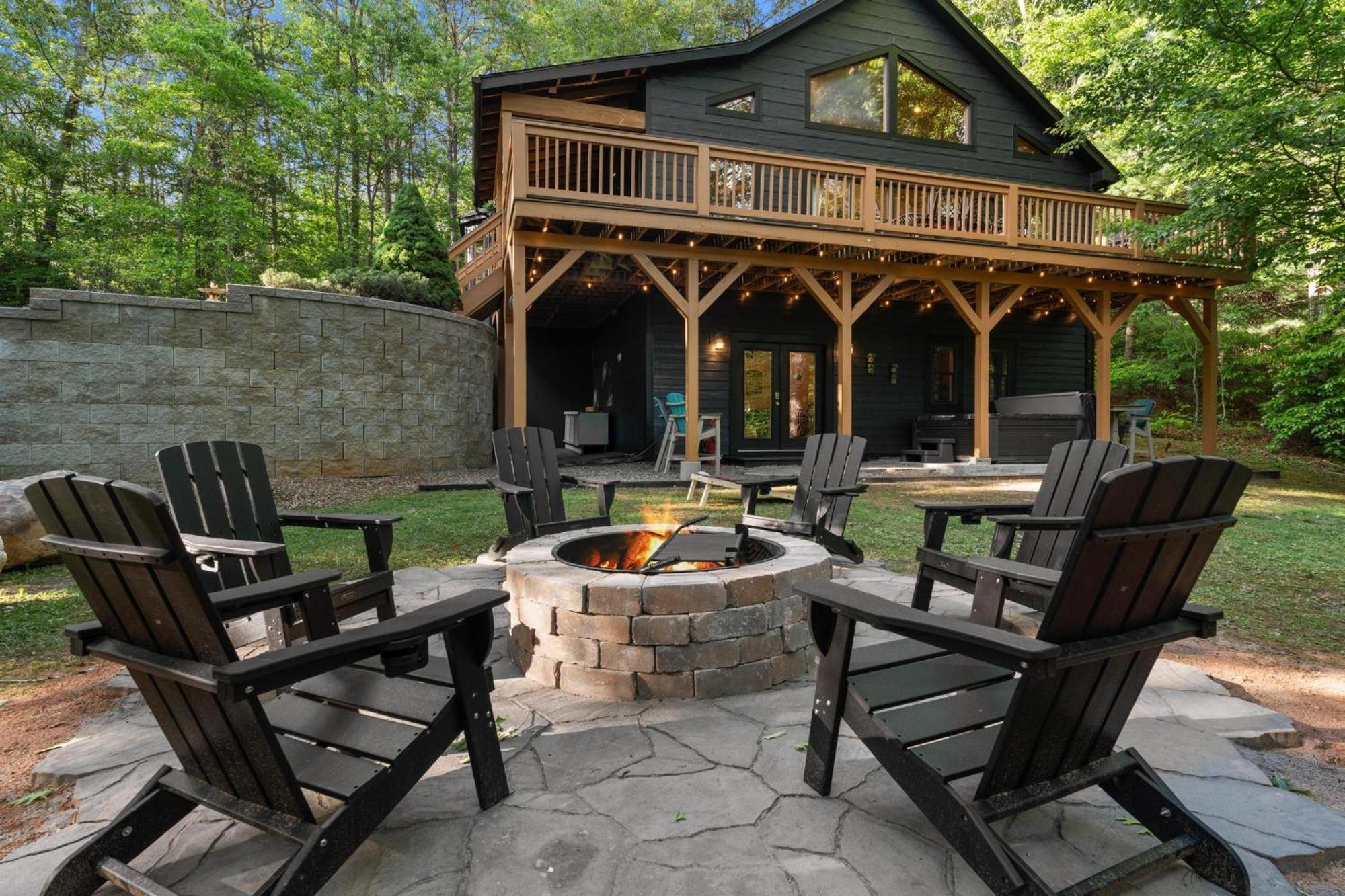 Lux Mtn Cabin - Hot Tub, Fire Pit, Game Room Franklin Exterior foto